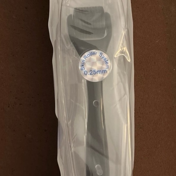 Gray Skin Roller Dermacare System 0.25mm - Picture 1 of 1
